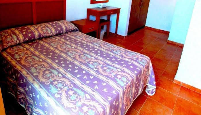 Hotel Arrecifes Costamaya มาอาอวล ภายนอก รูปภาพ