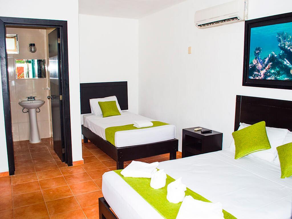 Hotel Arrecifes Costamaya มาอาอวล ภายนอก รูปภาพ