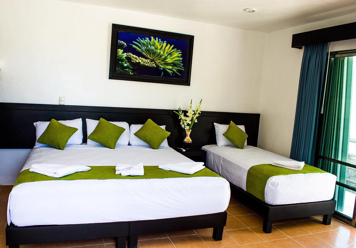 Hotel Arrecifes Costamaya มาอาอวล ภายนอก รูปภาพ